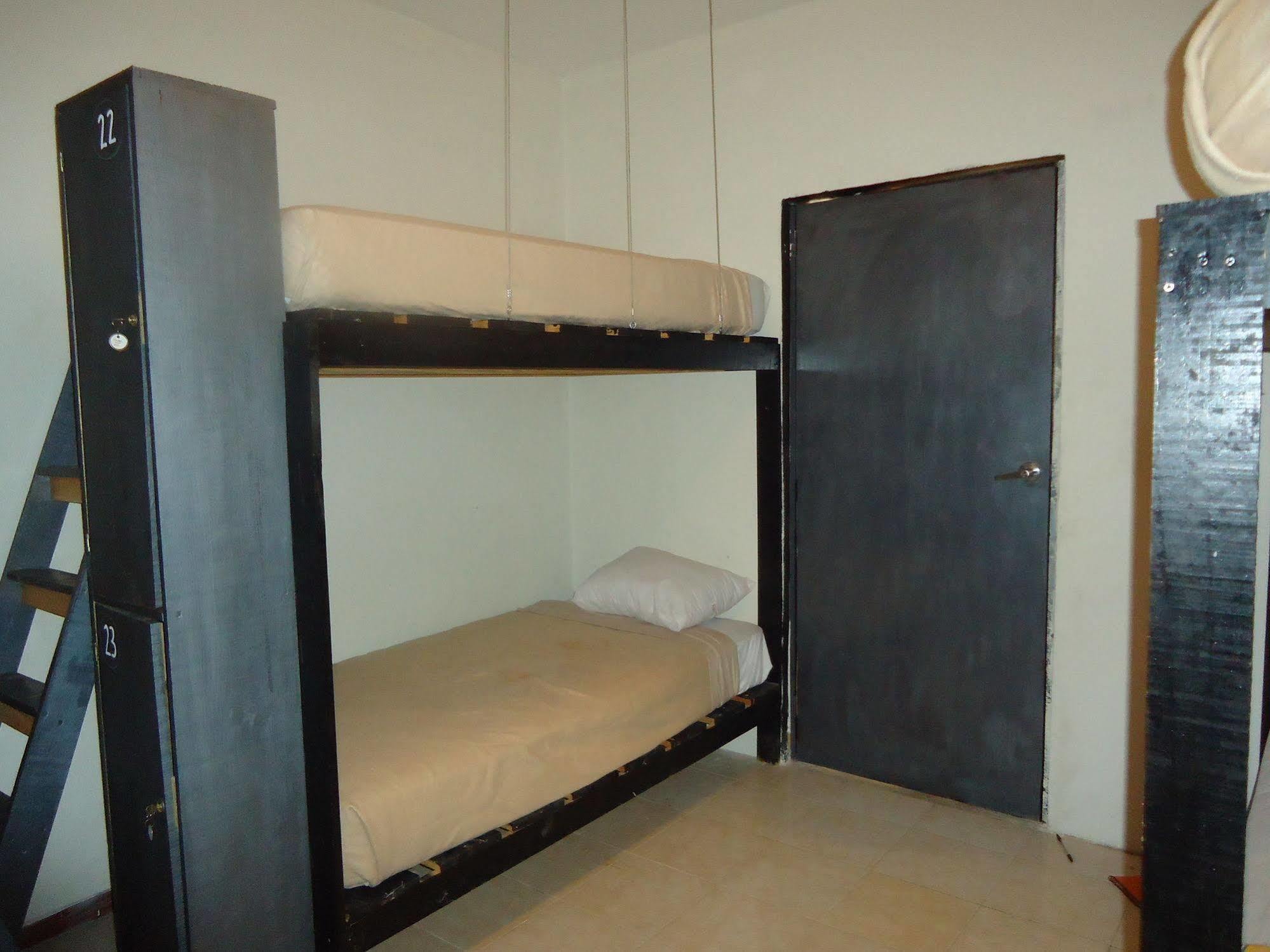 Humble Bumble Hostel 普拉亚卡门 外观 照片